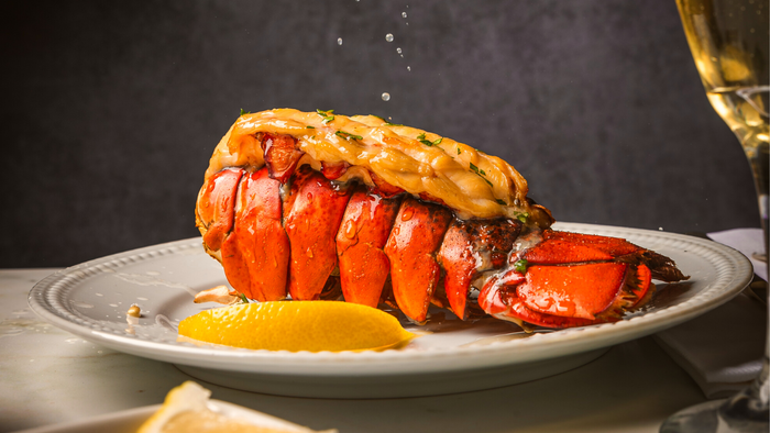 Royal Lobster Tails 6-Pack (8-10 oz)