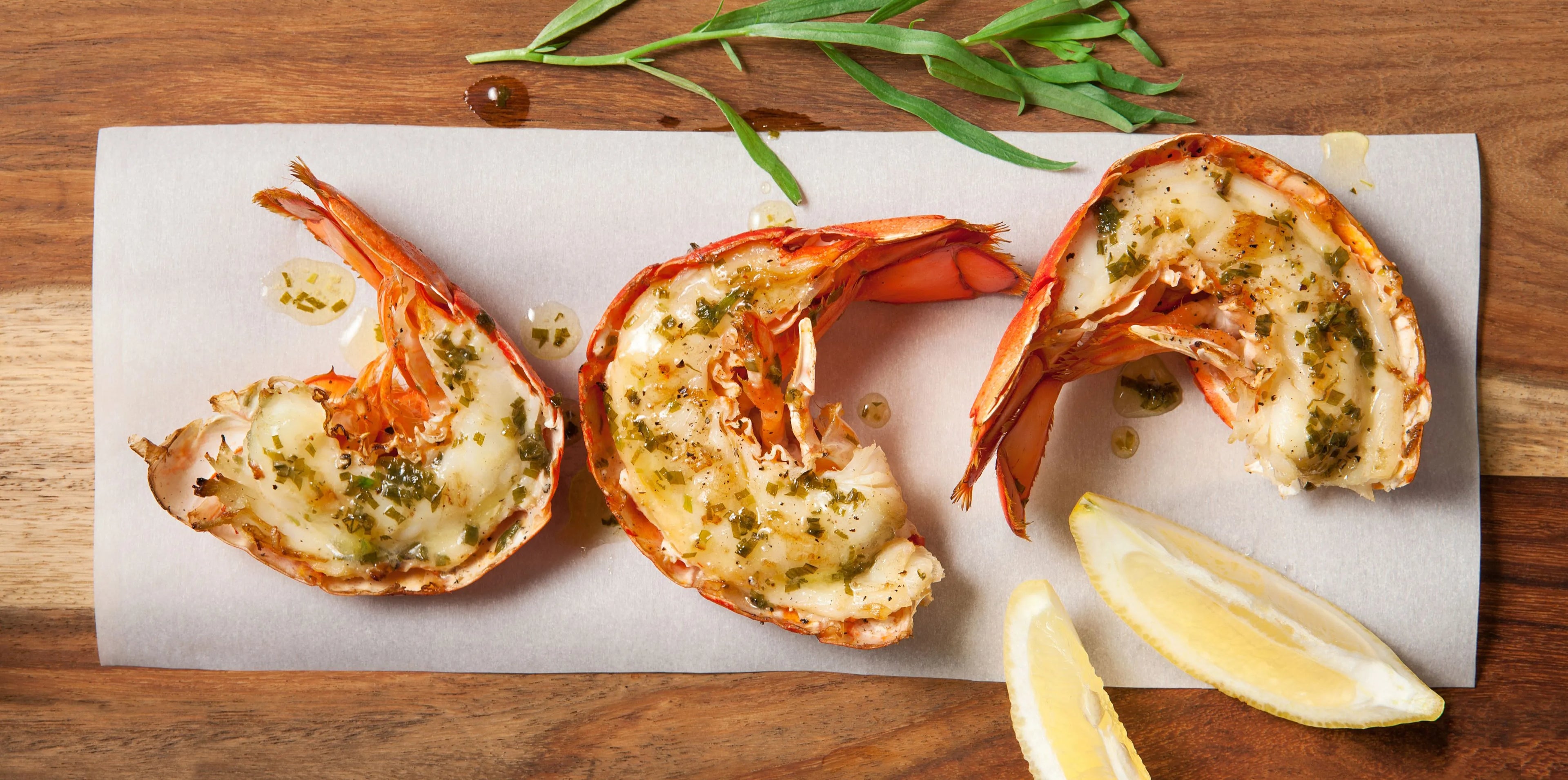 Top Lobster Picks: Tails, Live Lobsters & Rolls to Try