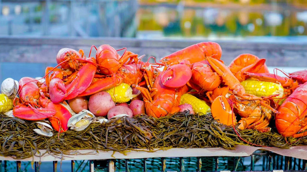 How to Have a Lobster Boil at Home Blog image by Get Maine Lobster
