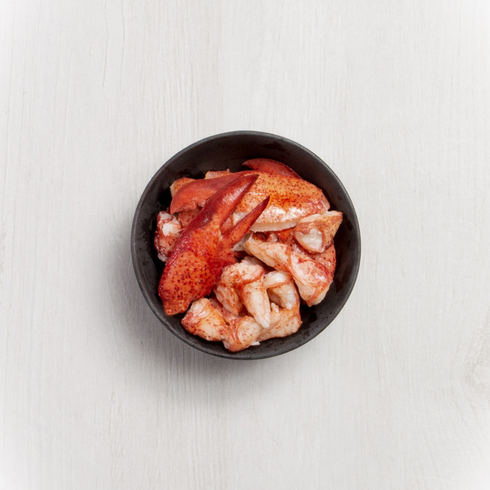 Buy 4 Maine Lobster Rolls, Get 7oz Lobster Meat FREE